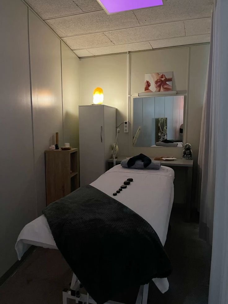 Hot stone massage set-up